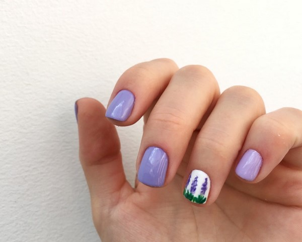 Le meilleur top 15 des tendances du design printanier de la manucure 2025-2026 sur la photo