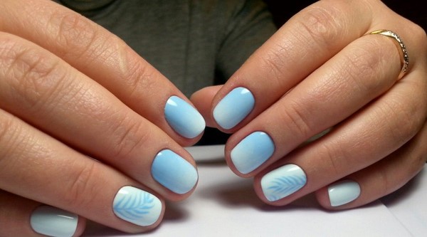 Le meilleur top 15 des tendances du design printanier de la manucure 2025-2026 sur la photo