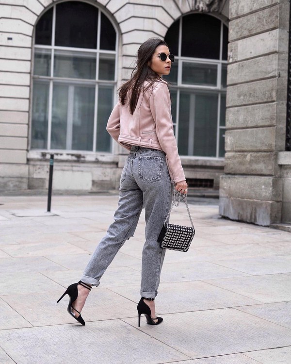 Nouveaux jeans tendance pour le printemps-été 2025-2026 - noeuds supérieurs pour le printemps et l'été