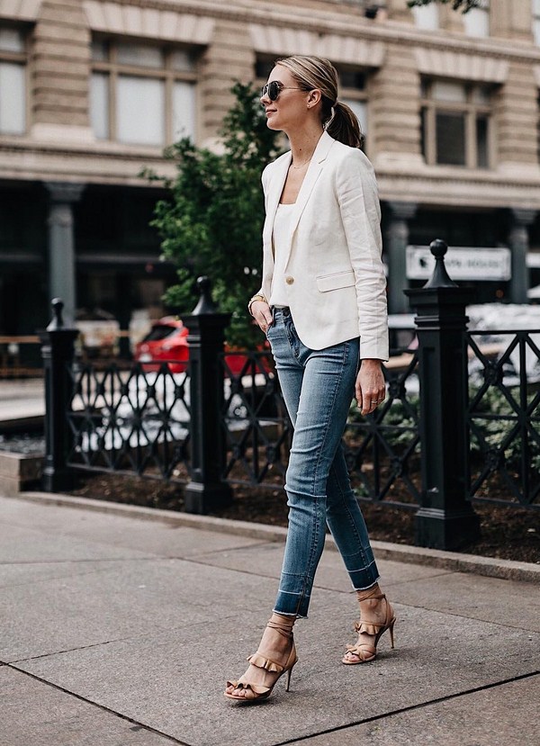 Nouveaux jeans tendance pour le printemps-été 2025-2026 - noeuds supérieurs pour le printemps et l'été