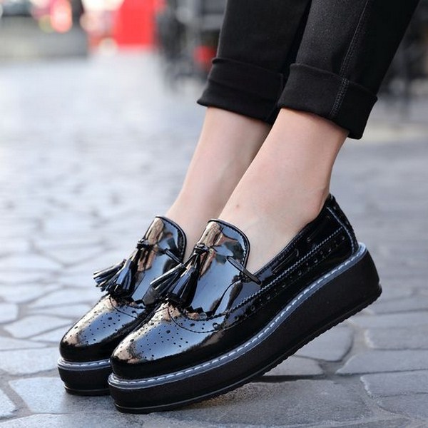 Tendances des chaussures pour femmes 2025-2026 - les meilleures nouvelles dans différents styles