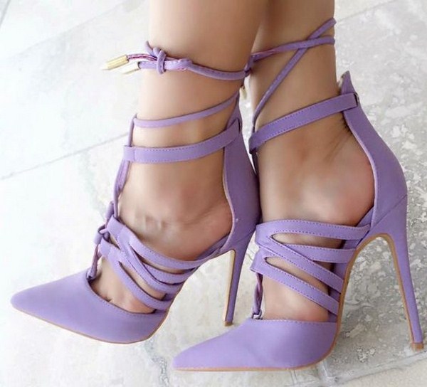 Tendances des chaussures pour femmes 2025-2026 - les meilleures nouvelles dans différents styles