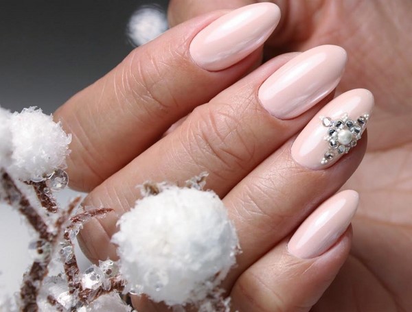 Idées tendances pour la conception d'une manucure avec un frottement 2025-2026 - nouveaux articles et tendances