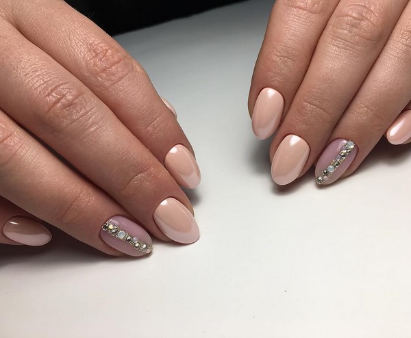 Idées tendances pour la conception d'une manucure avec un frottement 2025-2026 - nouveaux articles et tendances