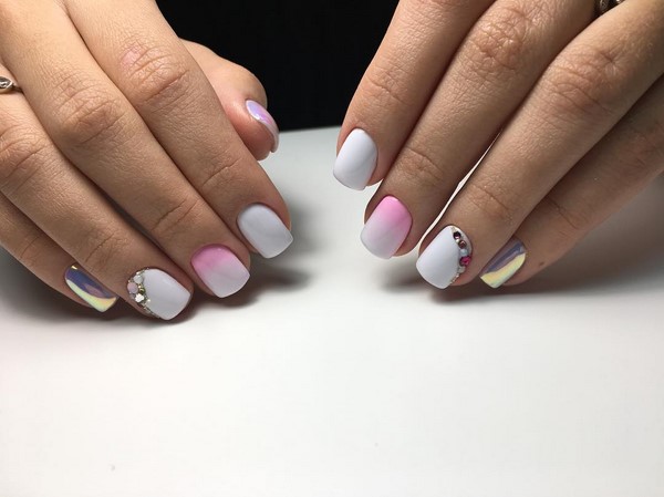 Idées tendances pour la conception d'une manucure avec un frottement 2025-2026 - nouveaux articles et tendances