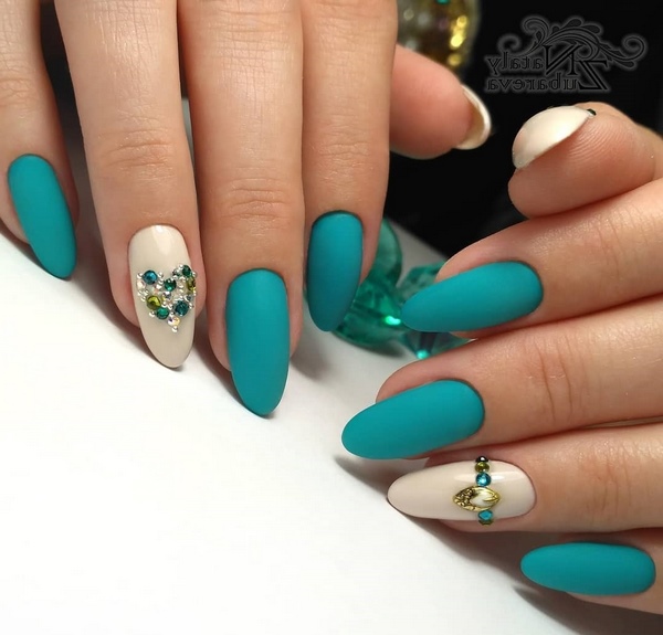 Belle manucure d'été 2025-2026: photos, idées de manucure d'été