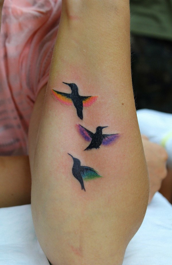 Idées de tatouage créatives 2025-2026 pour les filles - tendances de la mode sur la photo