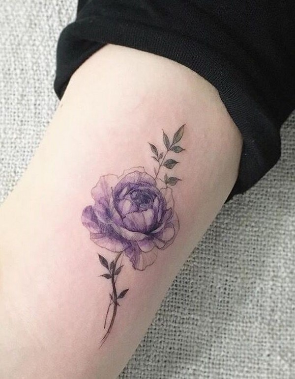 Idées de tatouage créatives 2025-2026 pour les filles - tendances de la mode sur la photo