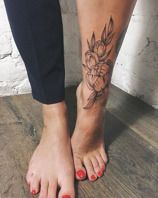 Idées de tatouage créatives 2025-2026 pour les filles - tendances de la mode sur la photo