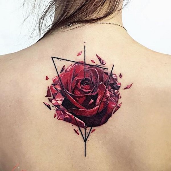 Idées de tatouage créatives 2025-2026 pour les filles - tendances de la mode sur la photo