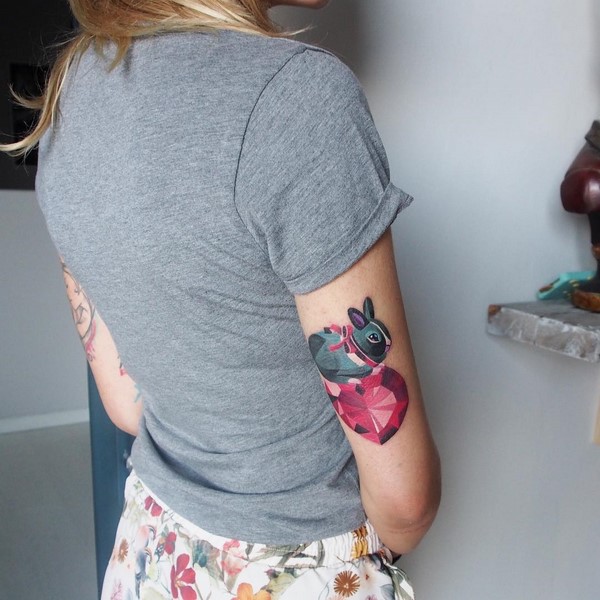 Idées de tatouage créatives 2025-2026 pour les filles - tendances de la mode sur la photo