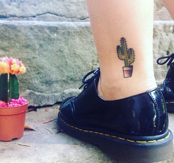 Idées de tatouage créatives 2025-2026 pour les filles - tendances de la mode sur la photo