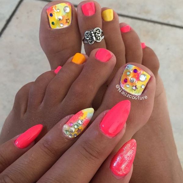 Conception de pédicure d'été 2026: les dernières tendances de la photo
