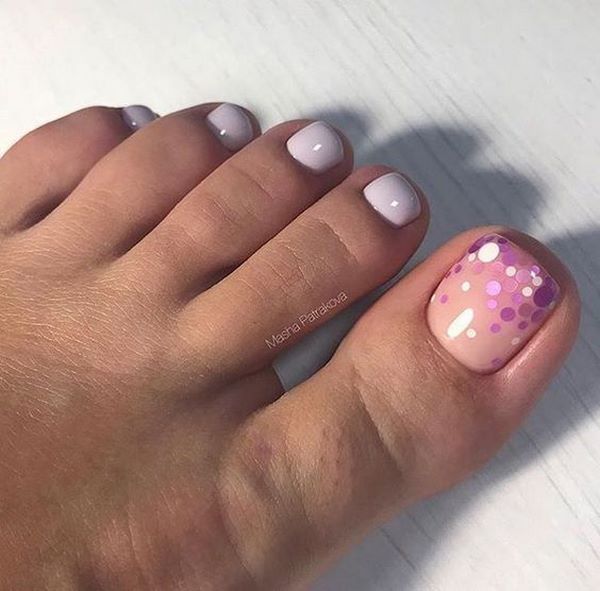 Conception de pédicure d'été 2026: les dernières tendances de la photo