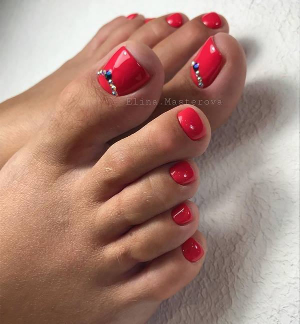 Conception de pédicure d'été 2026: les dernières tendances de la photo