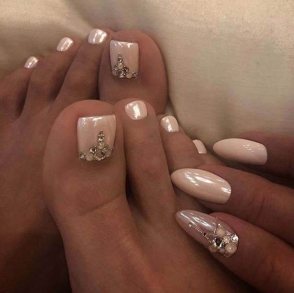 Conception de pédicure d'été 2026: les dernières tendances de la photo