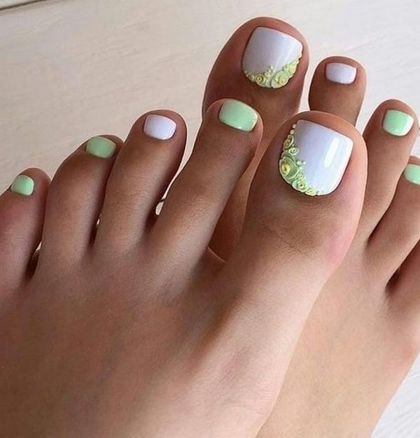 Conception de pédicure d'été 2026: les dernières tendances de la photo