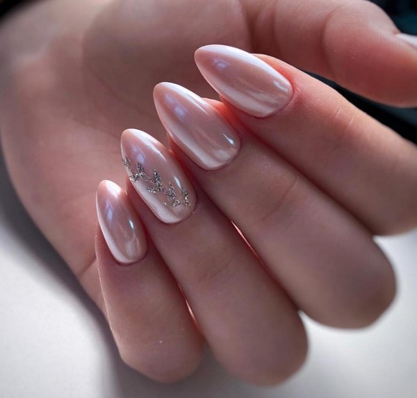 Idées tendances pour la conception d'une manucure avec un frottement 2025-2026 - nouveaux articles et tendances