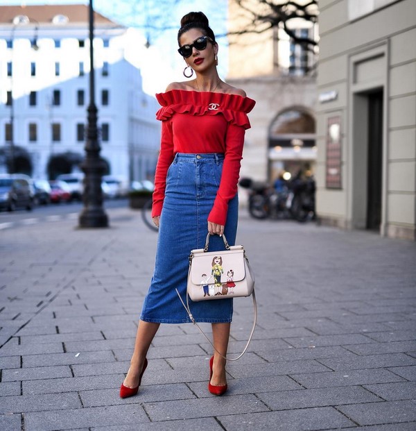 Jupes en denim attrayantes 2025-2026 - idées de photos d'arcs pour tous les goûts