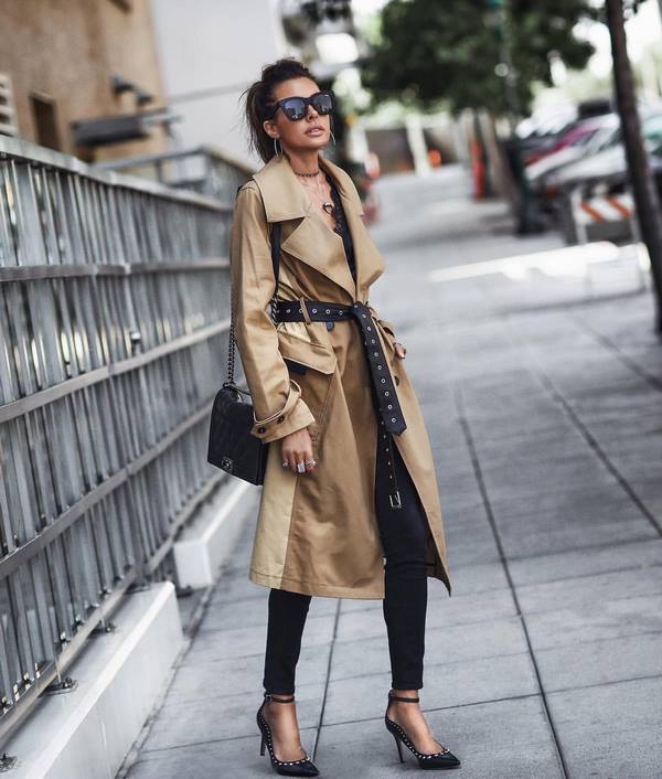 Options à la mode pour les vêtements d'extérieur automne-hiver 2025-2026: nouvelles photo