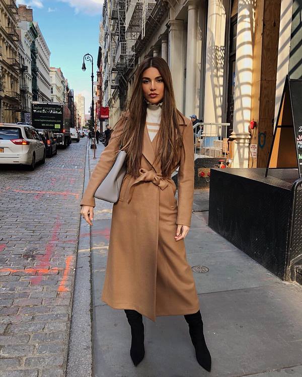 Options à la mode pour les vêtements d'extérieur automne-hiver 2025-2026: nouvelles photo