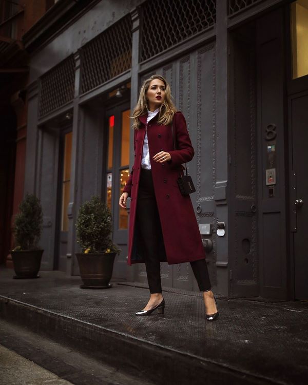 Options à la mode pour les vêtements d'extérieur automne-hiver 2025-2026: nouvelles photo