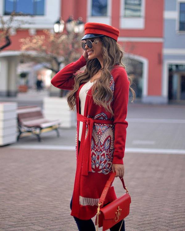 Options à la mode pour les vêtements d'extérieur automne-hiver 2025-2026: nouvelles photo