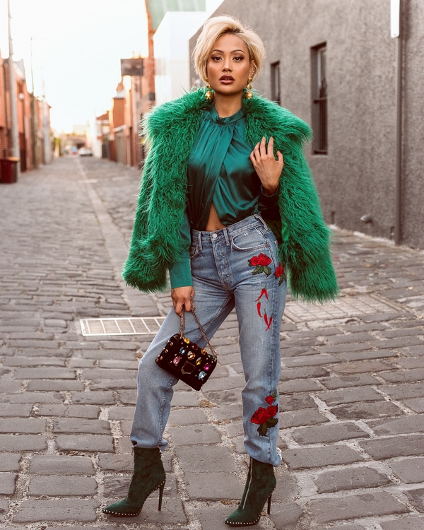 Jeans femme automne-hiver 2025-2026: quels seront les jeans les plus en vogue de la saison?