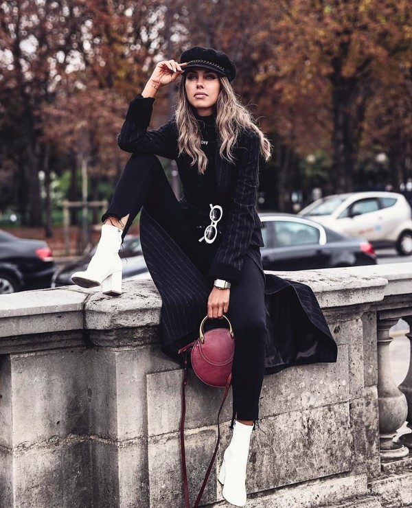 Look noir total dans différents styles: les meilleures images 2025-2026 en noir