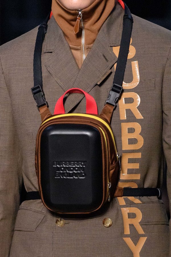 Nouveaux top 7 tendances des sacs automne-hiver 2025-2026: modèles lumineux et styles à la mode