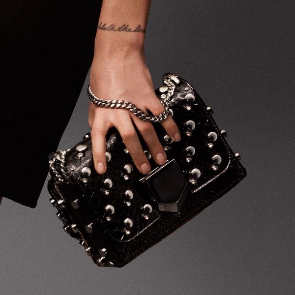 Nouveaux top 7 tendances des sacs automne-hiver 2025-2026: modèles lumineux et styles à la mode