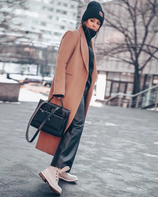 Quel manteau choisir dans la saison 2025-2026 - Top 10 des tendances des manteaux pour femmes