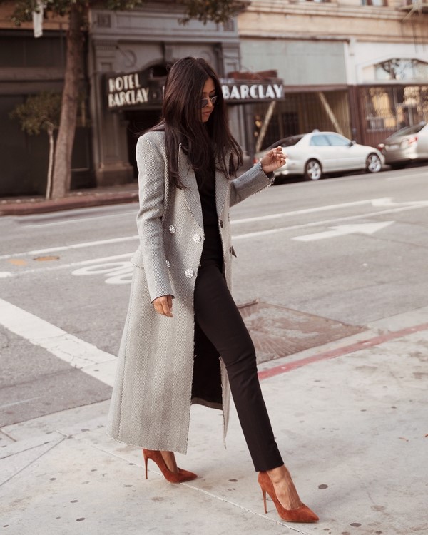 Quel manteau choisir dans la saison 2025-2026 - Top 10 des tendances des manteaux pour femmes