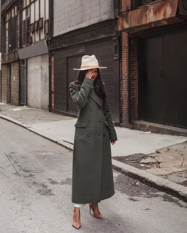 Quel manteau choisir dans la saison 2025-2026 - Top 10 des tendances des manteaux pour femmes