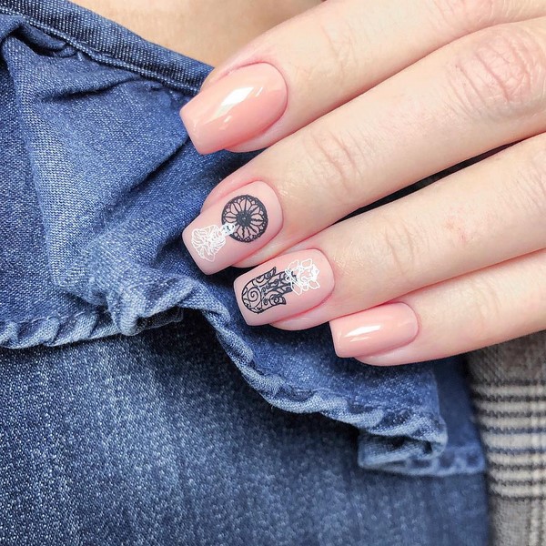 Nail design 2025-2026: nouveaux looks, techniques et nouveautés