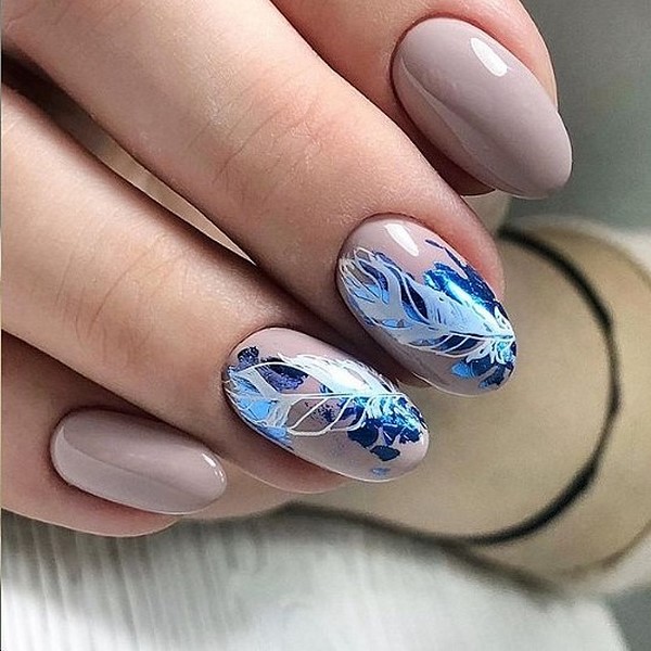 Nail design 2025-2026: nouveaux looks, techniques et nouveautés