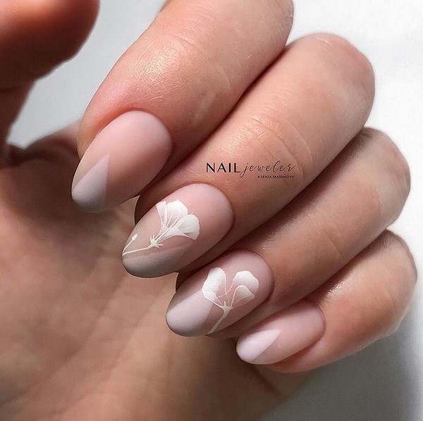 Nail design 2025-2026: nouveaux looks, techniques et nouveautés