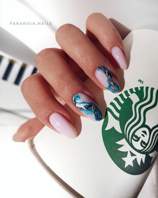 Nail design 2025-2026: nouveaux looks, techniques et nouveautés