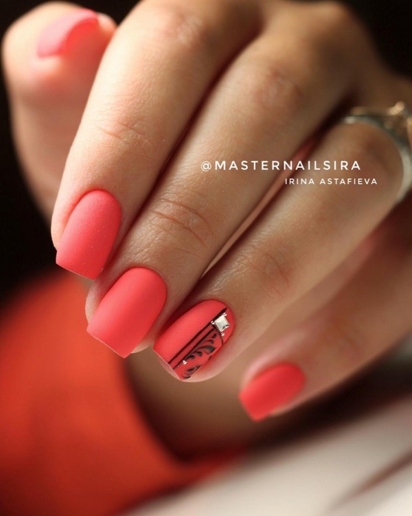 Nail design 2025-2026: nouveaux looks, techniques et nouveautés