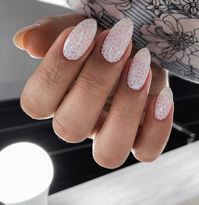 foto-nejtralnogo-dizajna-manikyura Idées à la mode de manucure neutre 2025-2026: les dernières nouvelles et les meilleures images
