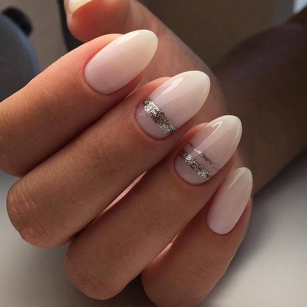 Manucure lune captivante 2025-2026: nouveaux styles et types de conception d'ongles avec trous