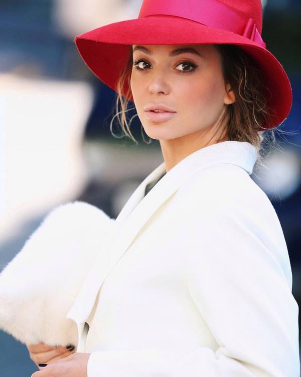 Les meilleurs chapeaux pour femmes et plus encore! Les chapeaux les plus en vogue pour l'automne et l'hiver 2025-2026