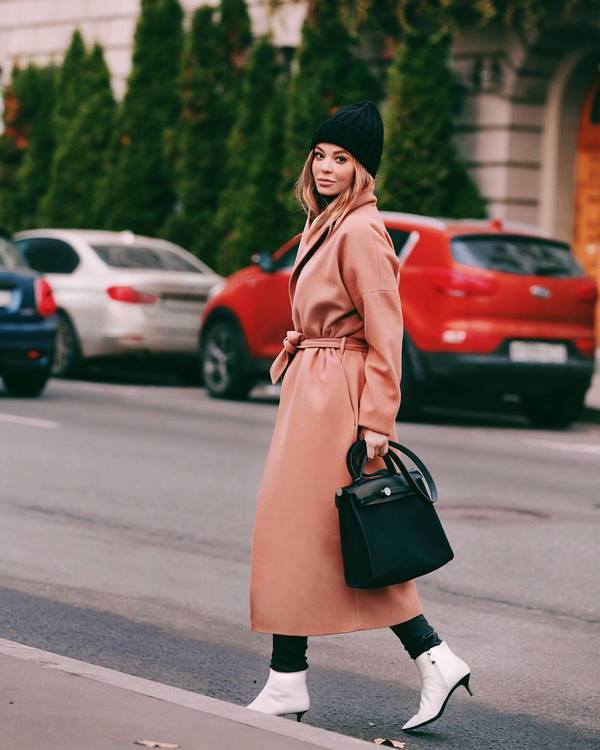 Les meilleurs chapeaux pour femmes et plus encore! Les chapeaux les plus en vogue pour l'automne et l'hiver 2025-2026