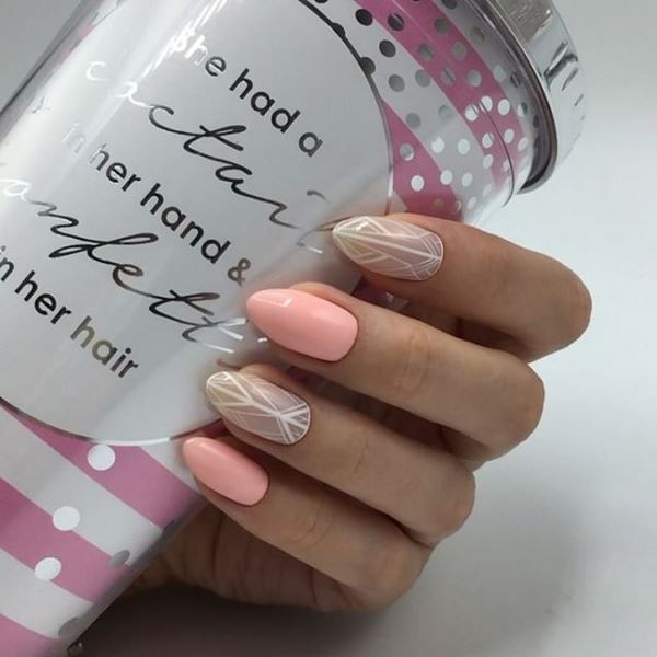 Idées à la mode de manucure neutre 2025-2026: les dernières nouvelles et les meilleures images