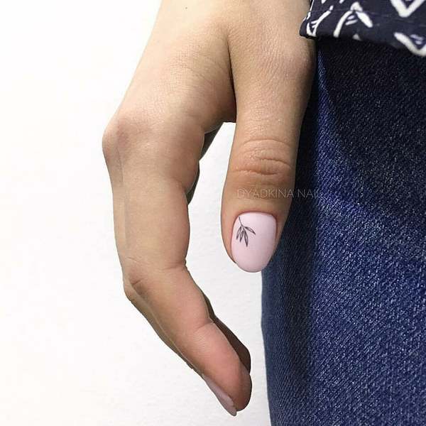 Idées à la mode de manucure neutre 2025-2026: les dernières nouvelles et les meilleures images