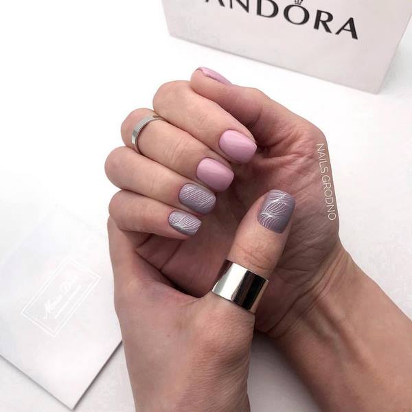 Idées à la mode de manucure neutre 2025-2026: les dernières nouvelles et les meilleures images