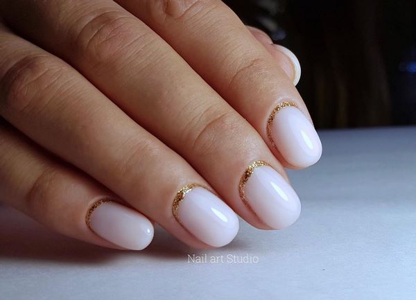 Idées à la mode de manucure neutre 2025-2026: les dernières nouvelles et les meilleures images