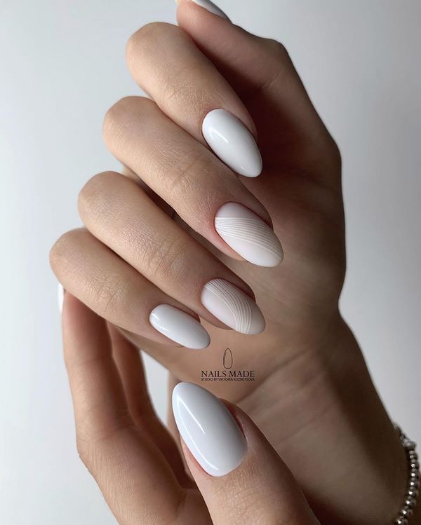 Idées à la mode de manucure neutre 2025-2026: les dernières nouvelles et les meilleures images
