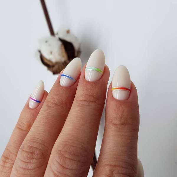 Idées à la mode de manucure neutre 2025-2026: les dernières nouvelles et les meilleures images