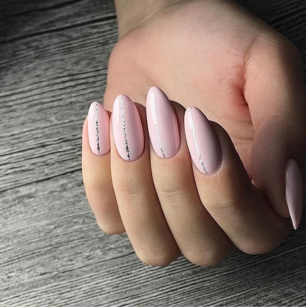 Idées à la mode de manucure neutre 2025-2026: les dernières nouvelles et les meilleures images